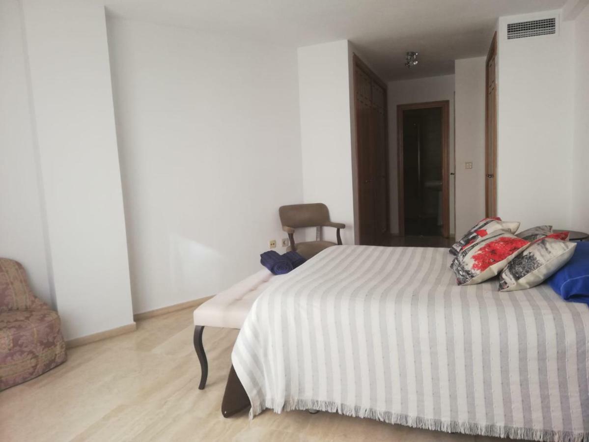 Apartamento Alba Appartement Alicante Buitenkant foto